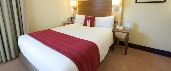 Arora Hotel Manchester - Bedroom